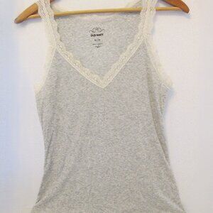 NWOT Old Navy M/M lace T shirt Ladies